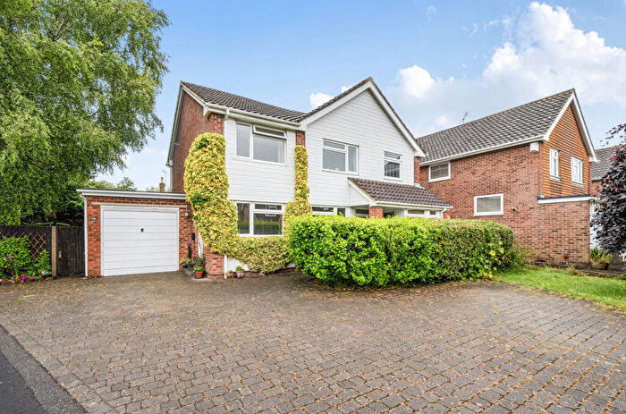 4 Bedroom Detached House For Sale In Brookly Gardens, Fleet, GU51