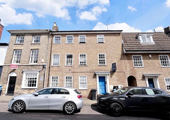 2 Bedroom Flat For Sale In Churchgate Street, Bury St. Edmunds, IP33