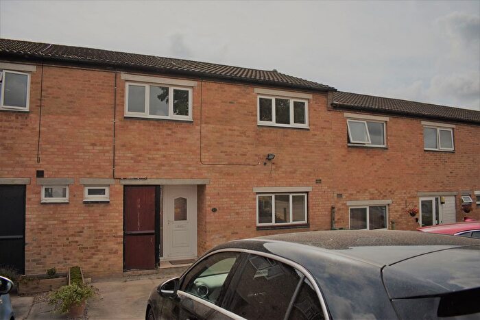 3 Bedroom Property To Rent In Alladale Place, Hodge Lea, Milton Keynes, Buckinghamshire., MK12