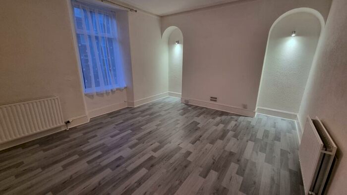 1 Bedroom Flat To Rent In Menzies Road, Torry, Aberdeen, AB11