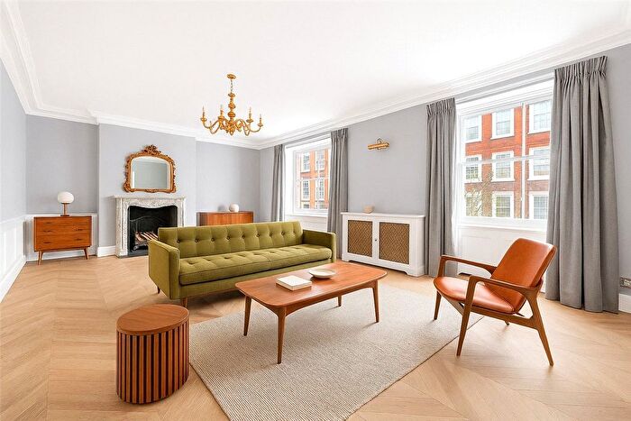 4 Bedroom Flat To Rent In Cumberland Mansions, George Street, London, W1H