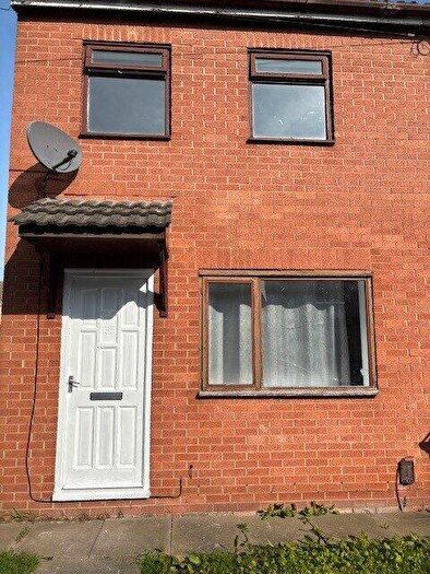 2 Bedroom End Of Terrace House To Rent In Oxford Street, Grimsby, Lincolnshire, DN32