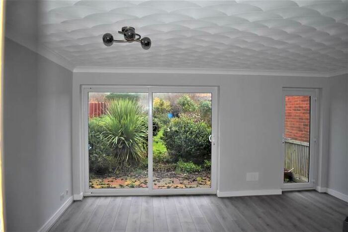 2 Bedroom Bungalow To Rent In Saltwood Gardens, Cliftonville, CT9