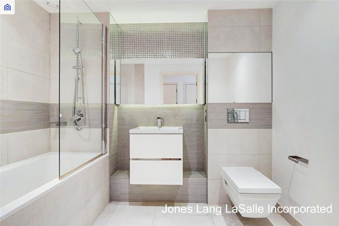 1 Bedroom Apartment For Sale In Seafarer Way London, SE16