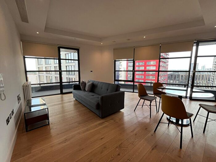 1 Bedroom Flat To Rent In Bridgewater House, London City Island, Lookout Lane, Tower Hamlets, London, E14