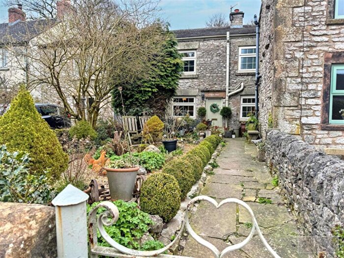 3 Bedroom Cottage For Sale In Earl Sterndale, Nr Buxton, SK17