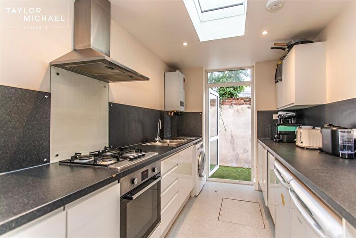 5 Bedroom Terraced House To Rent In St. Mary Magdalene Street, Brighton, BN2
