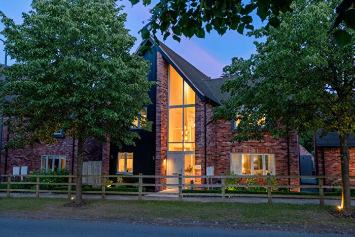 4 Bedroom Detached House For Sale In The Cedars On The Warwickshire Golf Course Estate In Leek Wootton, Kenilworth, CV35