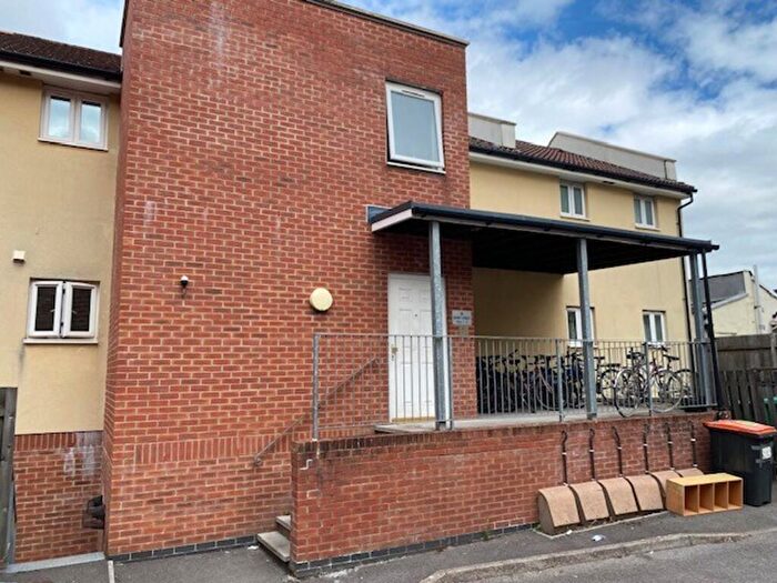 1 Bedroom Flat To Rent In Derby Street, Bristol, BS5