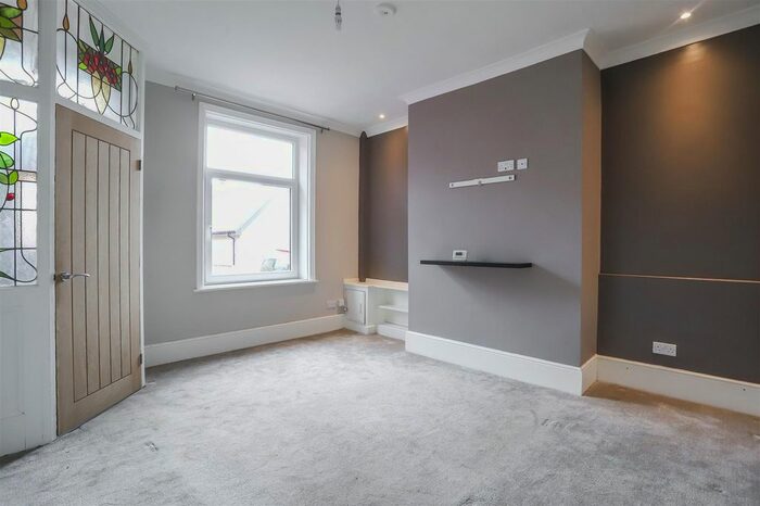 2 Bedroom Terraced House To Rent In North Street, Colne, BB8