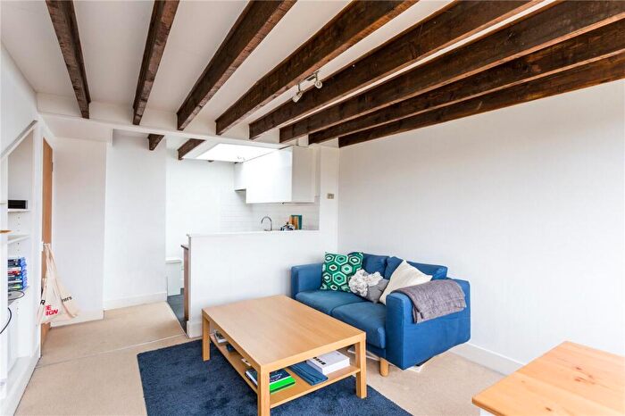 1 Bedroom Apartment To Rent In Highbury Hill, London, N5