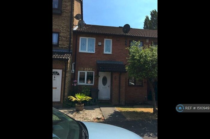 2 Bedroom Terraced House To Rent In Haig Drive, Slough, SL1