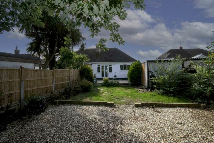 2 Bedroom Semi-Detached Bungalow For Sale In The Ryde, Leigh-On-Sea, SS9