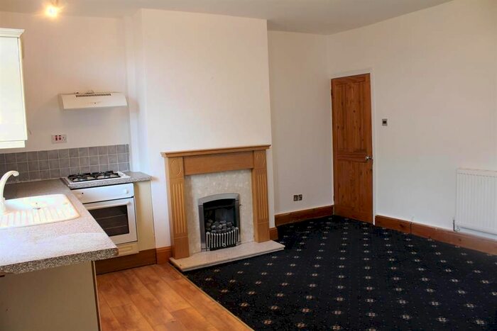 1 Bedroom Terraced House To Rent In Soothill Lane, Batley, West Yorkshire, WF17