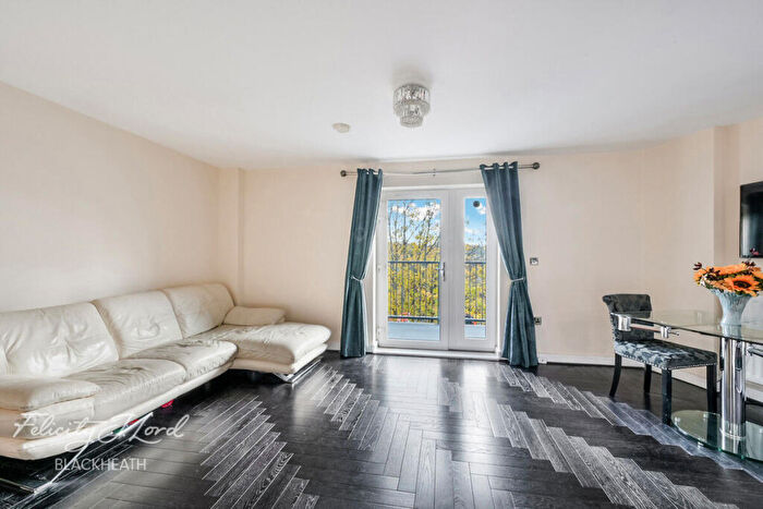 1 Bedroom Apartment For Sale In Fairthorn Road, Charlton, SE7