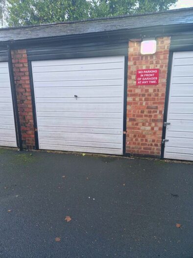 Property To Rent In Endwood Court, Handsworth Wood, Birmingham, West Midlands, B20