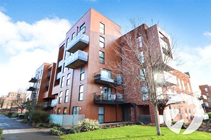 2 Bedroom Flat For Sale In Beadle Place, Callender Road, Erith, DA8