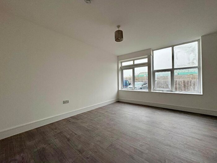 1 Bedroom Flat To Rent In Shield House, Elizabeth Way, Harlow, Harlow, CM19