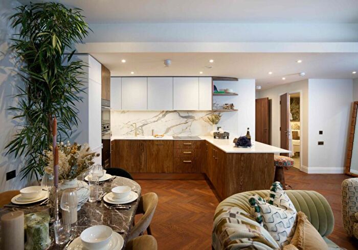 2 Bedroom Flat For Sale In Camden Goods Yard, Camden, NW1