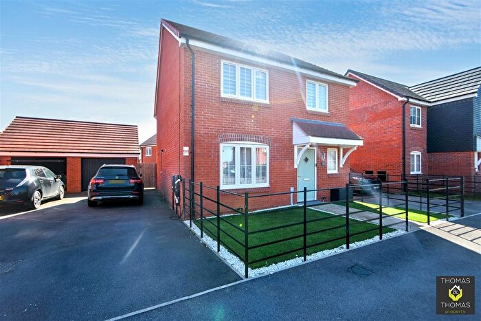 4 Bedroom Detached House For Sale In Baxter Road, Churchdown, Gloucester, GL3