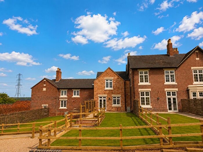 3 Bedroom Cottage For Sale In Drakelow Road, Walton-On-Trent, DE12