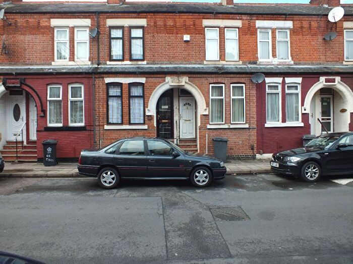 3 Bedroom Terraced House To Rent In Prospect Hill, Leicester, LE5