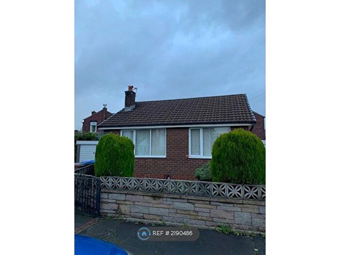 1 Bedroom Bungalow To Rent In Marigold Street, Rochdale, OL11