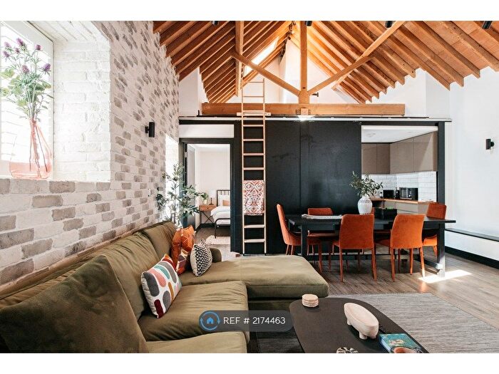 3 Bedroom Semi-Detached House To Rent In The Barns, Hemel Hempstead, Hertfordshire, United Kingdom, HP3