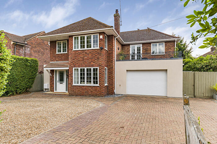 4 Bedroom Detached House For Sale In Fulbridge Road, Peterborough, Cambridgeshire, PE4