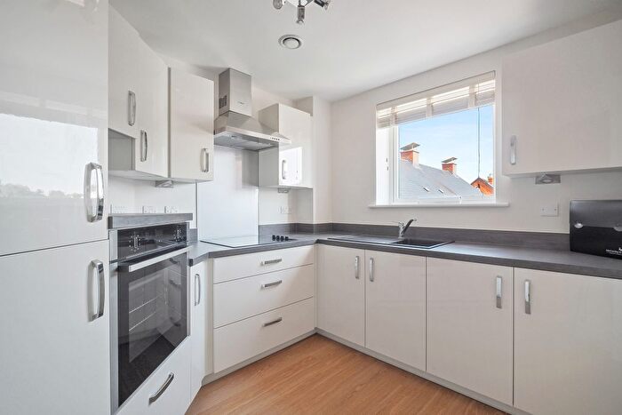 1 Bedroom Flat To Rent In Salisbury, SP1