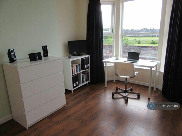 6 Bedroom End Of Terrace House To Rent In Penny Lane, Liverpool, L18