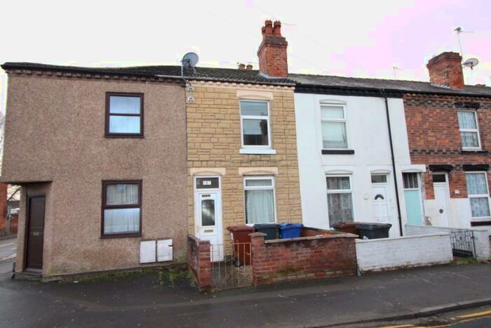 2 Bedroom House To Rent In Shobnall Street, Staffordshire, DE14