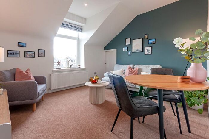 2 Bedroom Flat For Sale In Queen Street, Inverurie, AB51
