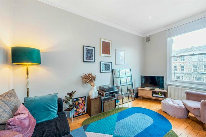 1 Bedroom Flat To Rent In Wray Crescent, Finsbury Park, N4