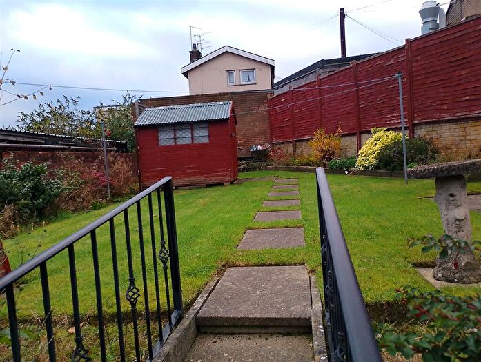 2 Bedroom Semi-Detached Bungalow For Sale In Sunnybank Crescent, Brinsworth, Rotherham, S60