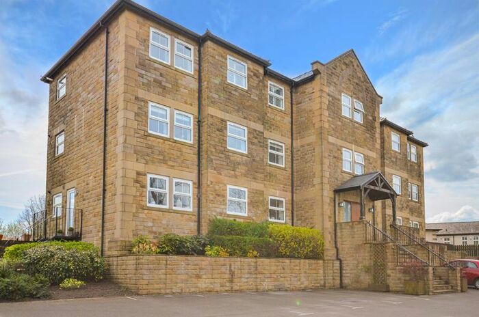 2 Bedroom Flat For Sale In Wadham Court, Broadhead Road, Bolton, BL7