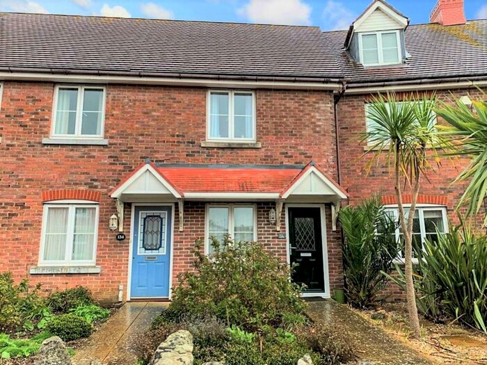 3 Bedroom Flat To Rent In Newstead Road, Weymouth, Dorset, DT4