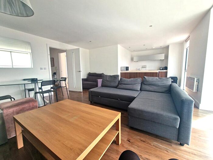 2 Bedroom Apartment To Rent In Navigation Street, Birmingham, B5