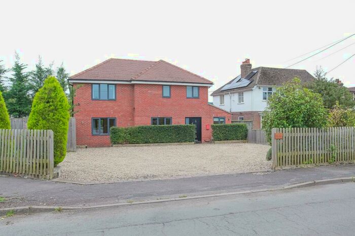 4 Bedroom Detached House To Rent In Bessels Lea, Blewbury, Didcot, OX11