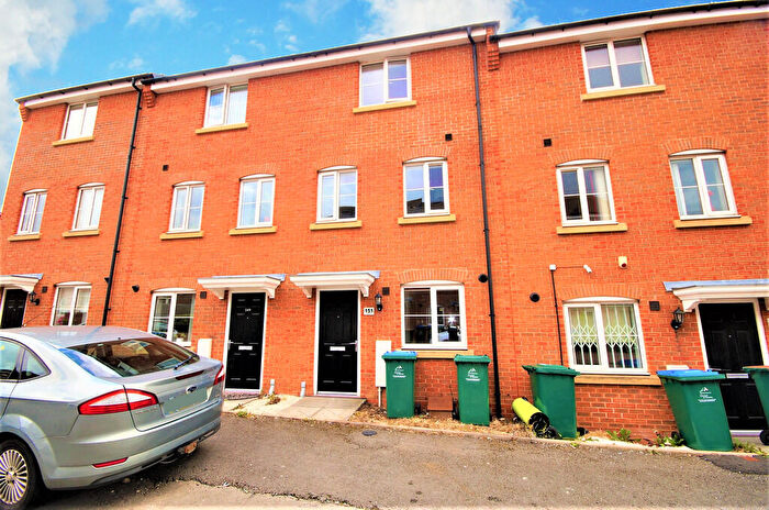 4 Bedroom Terraced House To Rent In Anglian Way, Coventry, CV3