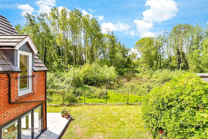 6 Bedroom Detached House For Sale In Olivers Court, Horsmonden, Tonbridge, Kent, TN12