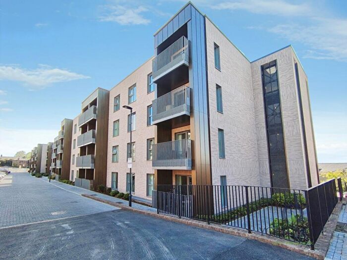 1 Bedroom Flat For Sale In Khartoum Walk, Chatham, Kent, ME4