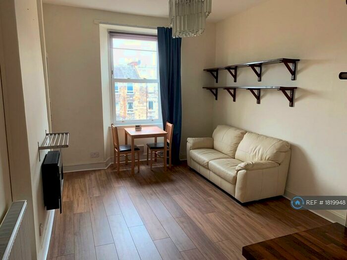 1 Bedroom Flat To Rent In Yeaman Place, Edinburgh, EH11