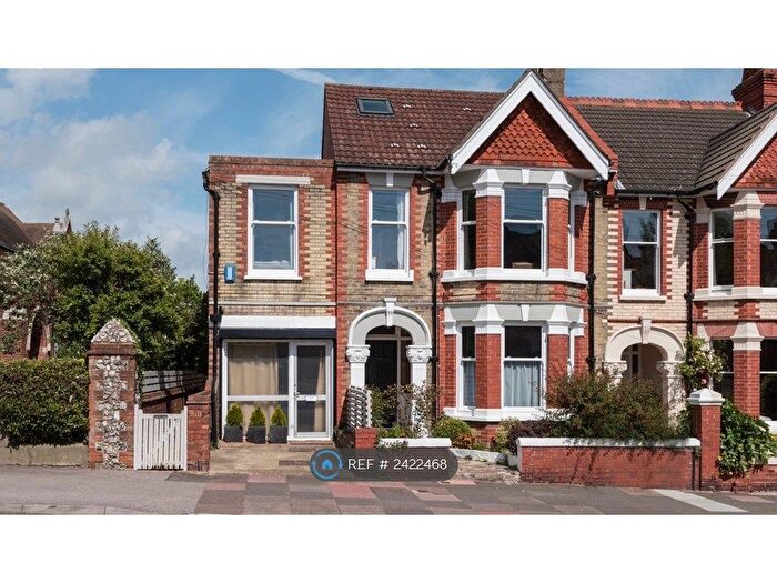 3 Bedroom Maisonette To Rent In Ditchling Road, Brighton, BN1