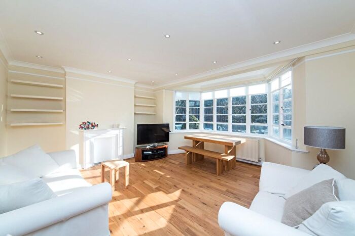 2 Bedroom Flat To Rent In Wedderburn Road, Belsize Park, NW3