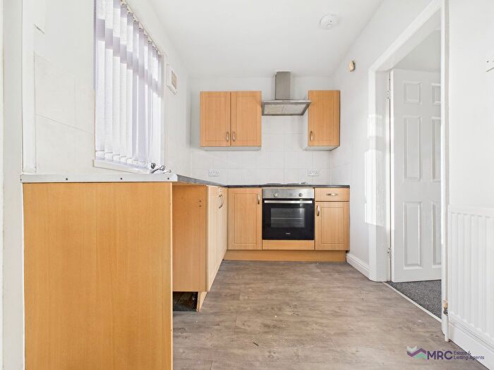 2 Bedroom Terraced House To Rent In Worcester Road, Wold Road, Hull, HU5