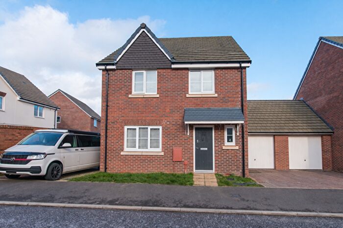 4 Bedroom Detached House For Sale In Grambrel Rise, Exeter, EX1