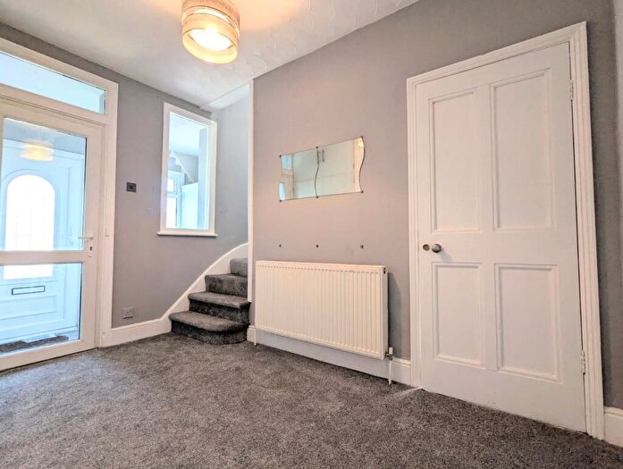 3 Bedroom Semi-Detached House To Rent In Badminton Road, Downend, Bristol, Gloucestershire, BS16