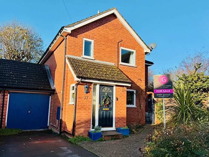 4 Bedroom Detached House For Sale In Kings Orchard, Brightwell-Cum-Sotwell, OX10