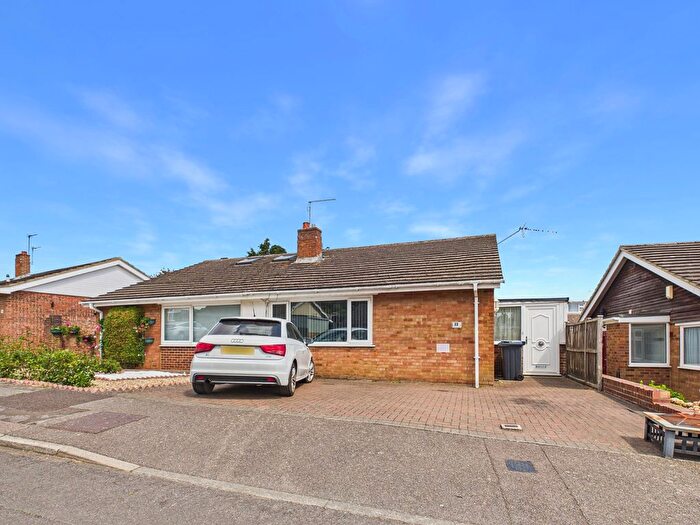 2 Bedroom Bungalow To Rent In Two Bedroom Bungalow, Sleigh Road, Sturry, Canterbury, CT2